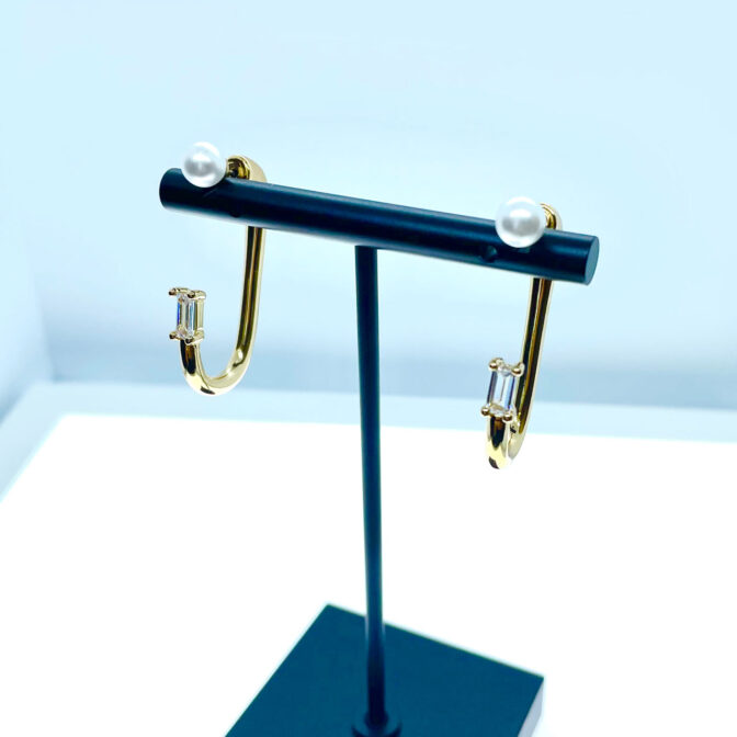 パールキャッチピアス