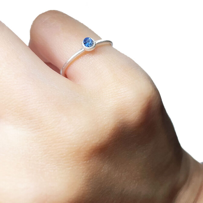 一粒ラウンドビジューリング シルバー